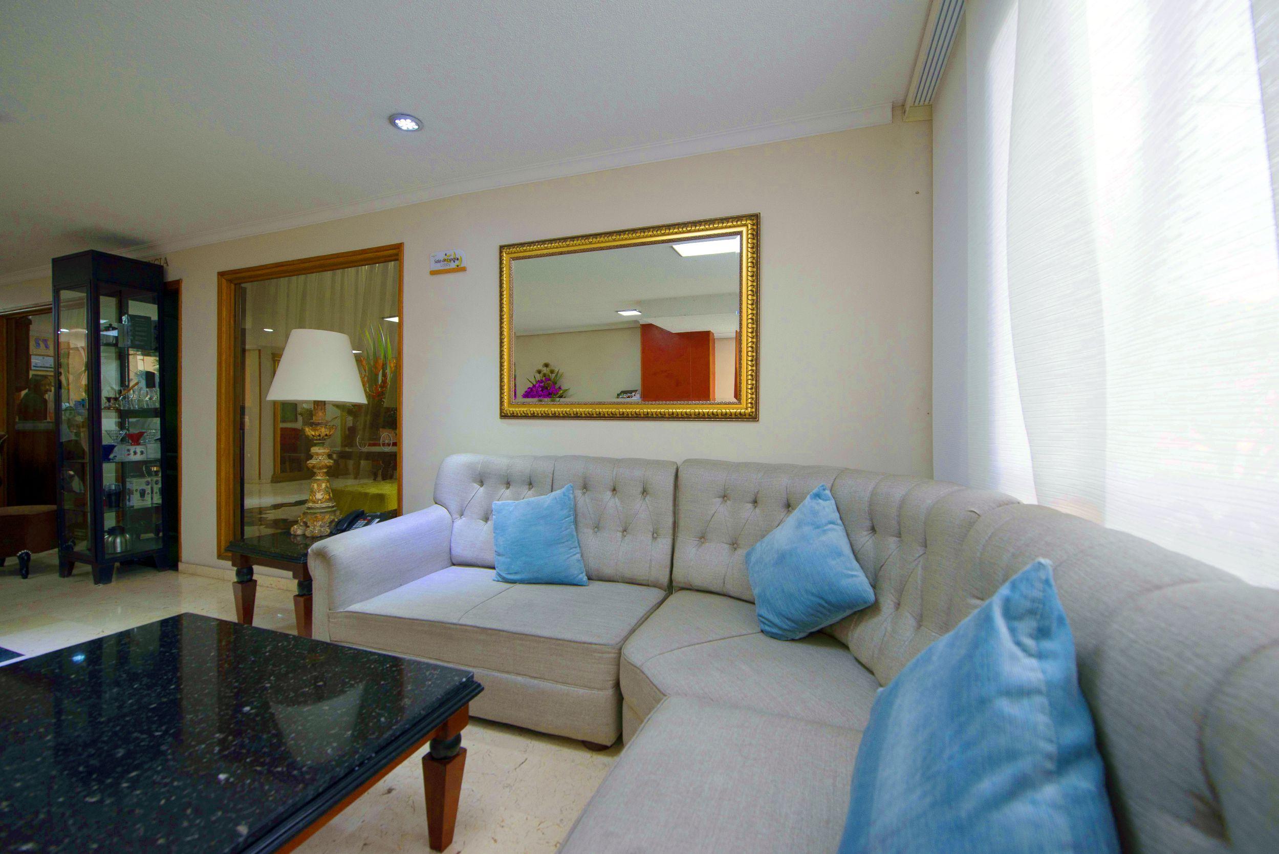 Hotel San Pedro Del Fuerte Medellín Buitenkant foto