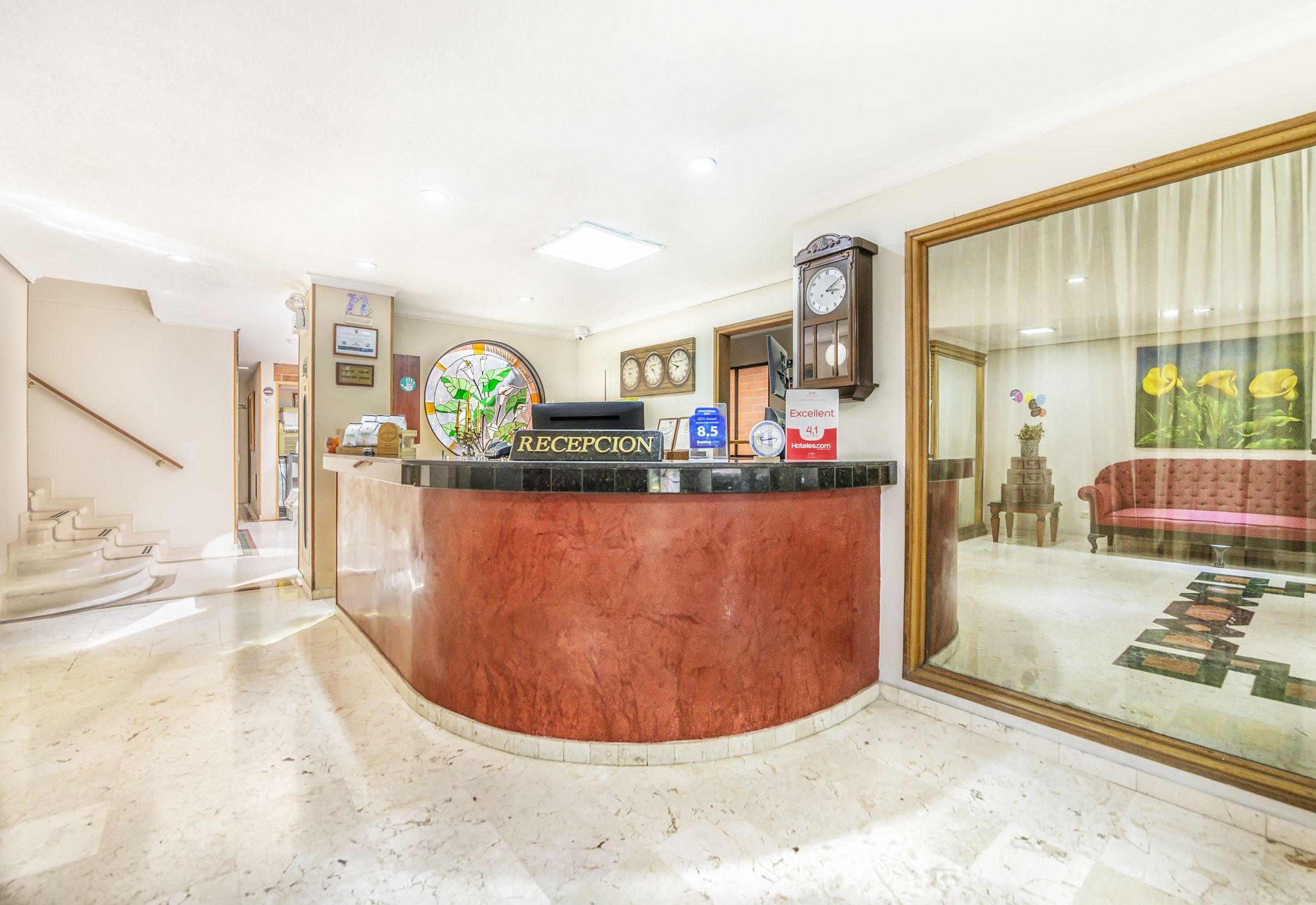 Hotel San Pedro Del Fuerte Medellín Buitenkant foto