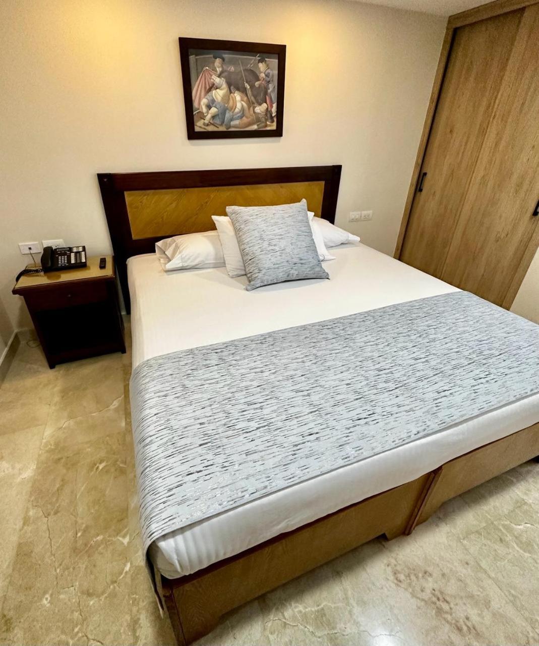 Hotel San Pedro Del Fuerte Medellín Buitenkant foto