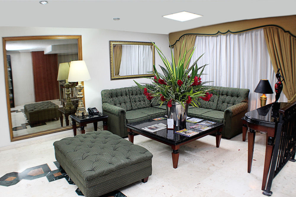 Hotel San Pedro Del Fuerte Medellín Buitenkant foto
