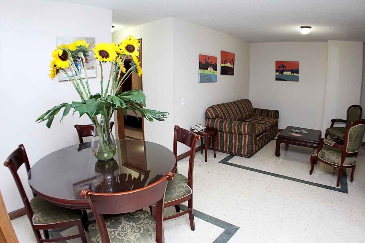 Hotel San Pedro Del Fuerte Medellín Buitenkant foto