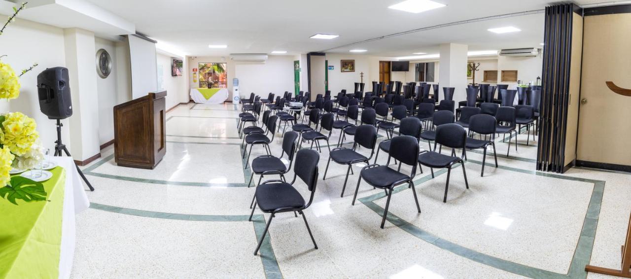 Hotel San Pedro Del Fuerte Medellín Buitenkant foto