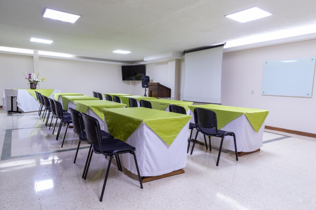 Hotel San Pedro Del Fuerte Medellín Buitenkant foto