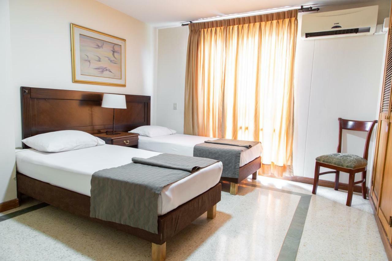 Hotel San Pedro Del Fuerte Medellín Buitenkant foto