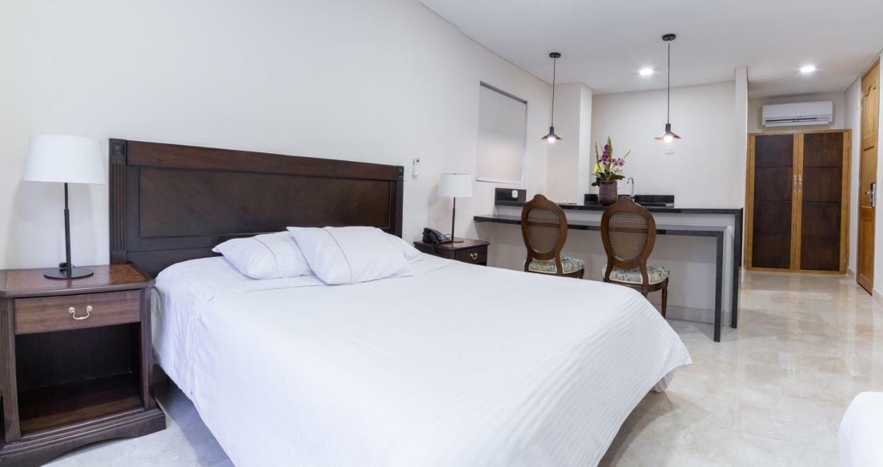 Hotel San Pedro Del Fuerte Medellín Buitenkant foto